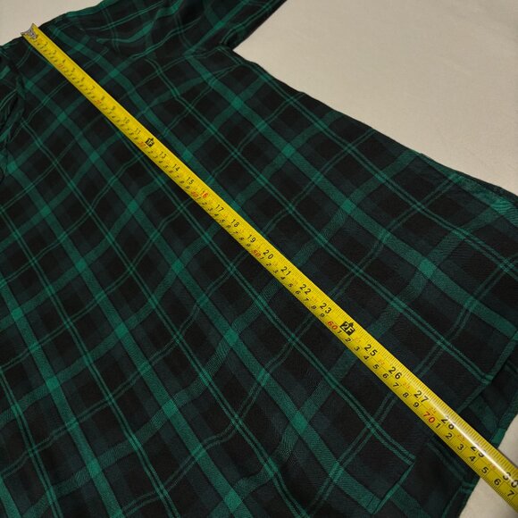 Cato EST 1946 Green Black Plaid Rayon Blouse 18/20W Crisscross Neck Top LS - Picture 9 of 11